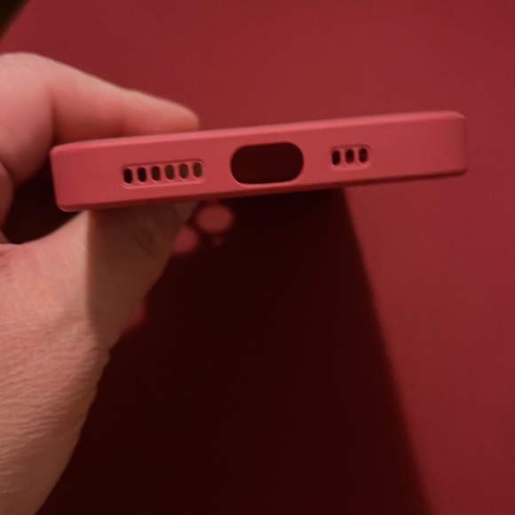 Iphone 11 pro case - Picture 3 of 5